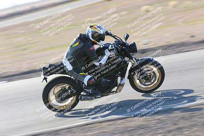 media/Feb-05-2023-Classic Track Day (Sun) [[c35aca4a42]]/Group 3/session 4 turn 4/